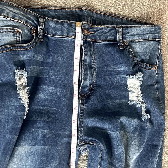 Amazon Brand High Rise Stretch Heavy Distress Skinny Jeans Medium Blue W… - Picture 11 of 12